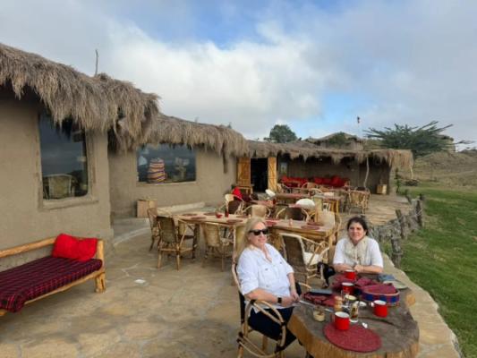 West Kilimanjaro Luxury Safari Itinerary (4 Days) – Exceptional Safaries Tanzania