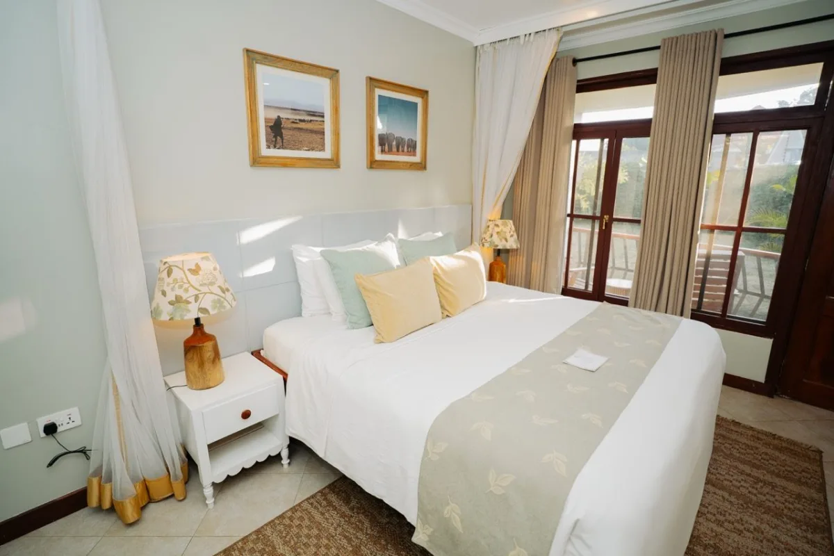 Deluxe room at Arusha Planet Lodge