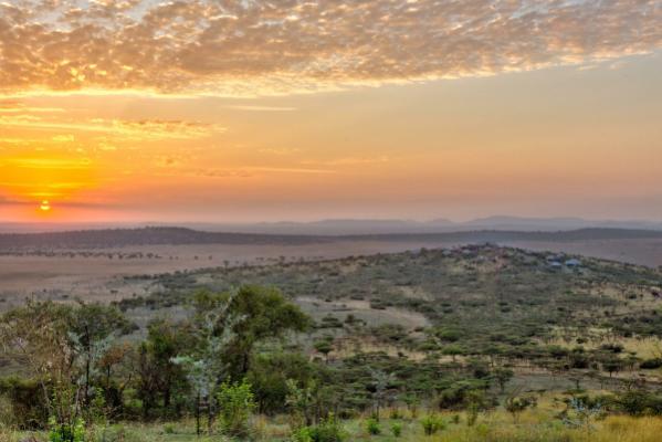Sunset over the Western Corridor from Lahia Tented Lodge